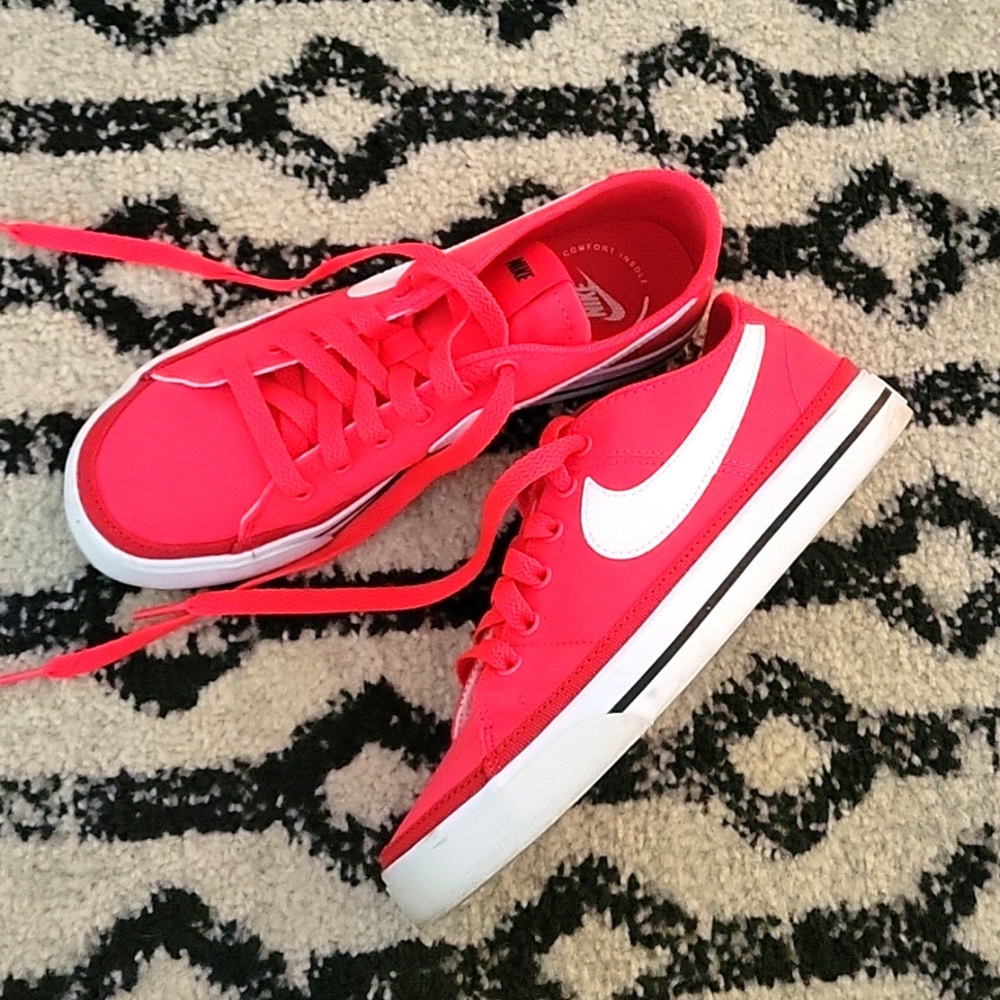Nike Court Legacy CNVS Women's